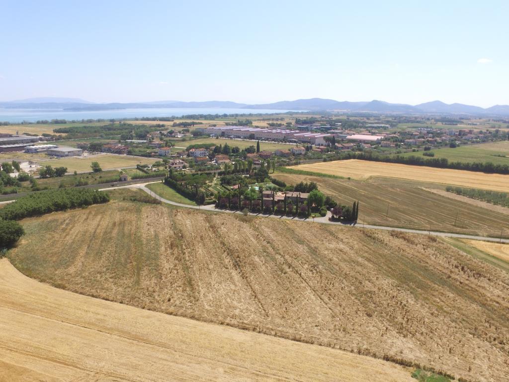 Agriturismo Dolce Verde Кастильоне-дель-Лаго Экстерьер фото